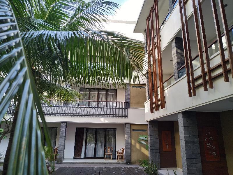 Swiss-Belinn Seminyak Экстерьер фото
